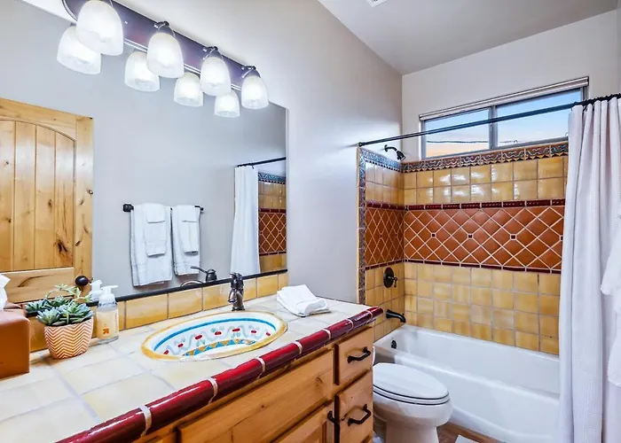 New Santa Fe Style Pool Near Yonder Park Holiday home Lake Havasu City